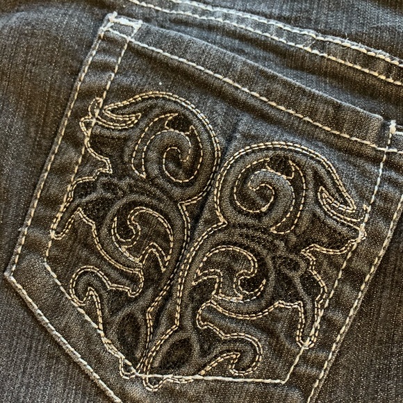 Suko Jeans Mid Rise Pull On Boot Cut Jeans, size 12 - Picture 4 of 6